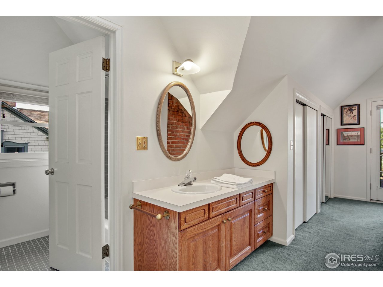 956 Grant Place Boulder, CO 80302 - Photo 15 of 32 Master bath