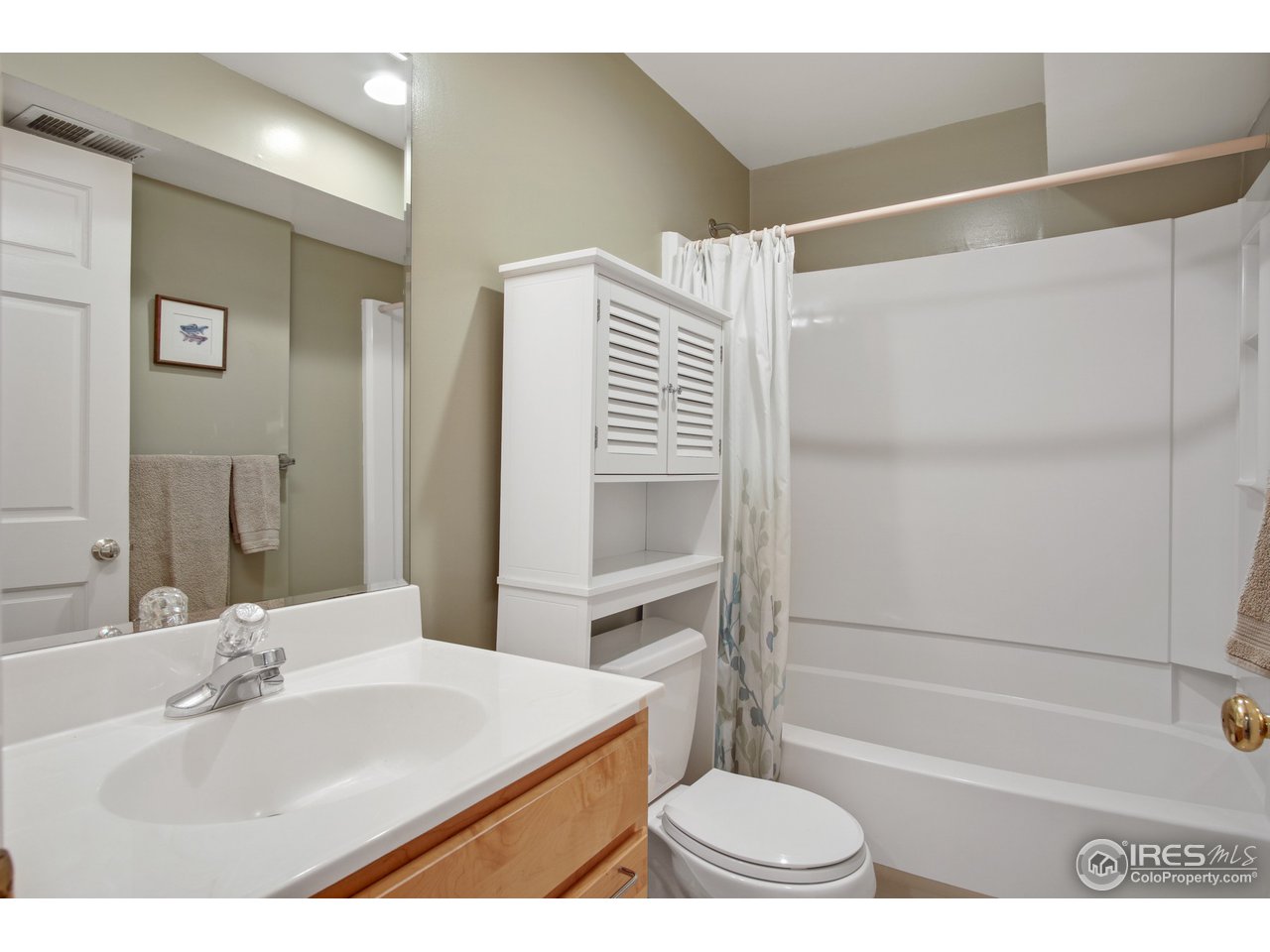 956 Grant Place Boulder, CO 80302 - Photo 21 of 32 basement bath