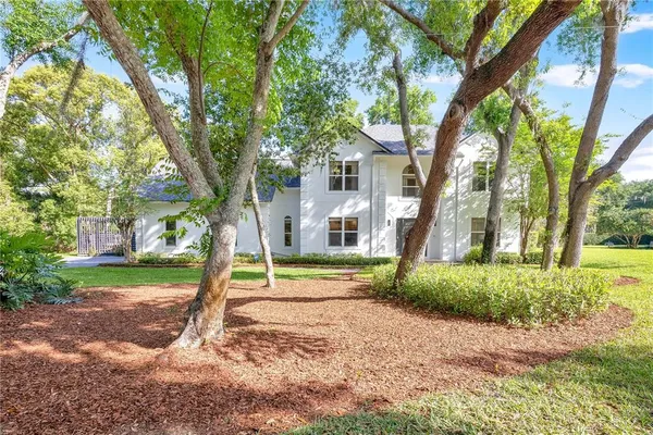 $1,225,000 | 109 East 12th Avenue, Windermere, FL 34786