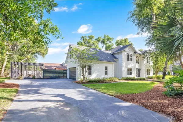 $1,225,000 | 109 East 12th Avenue, Windermere, FL 34786