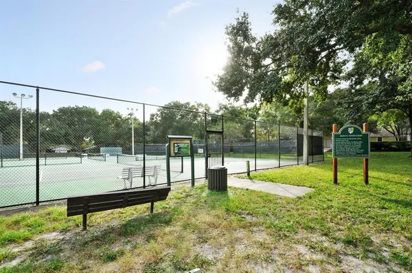 $1,225,000 | 109 East 12th Avenue, Windermere, FL 34786