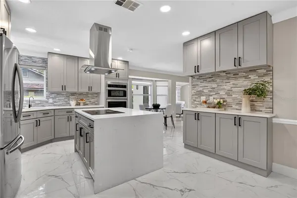 $1,225,000 | 109 East 12th Avenue, Windermere, FL 34786