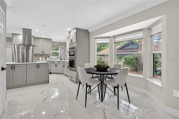 $1,225,000 | 109 East 12th Avenue, Windermere, FL 34786