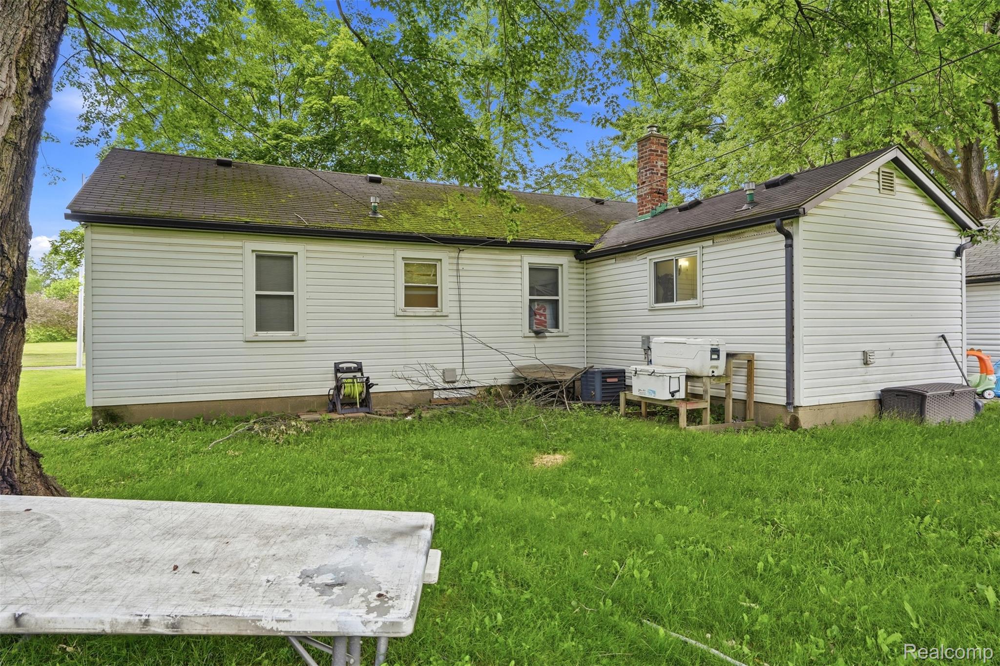 14125 Racho Boulevard Taylor, MI 48180 - Photo 18 of 25 099.jpg