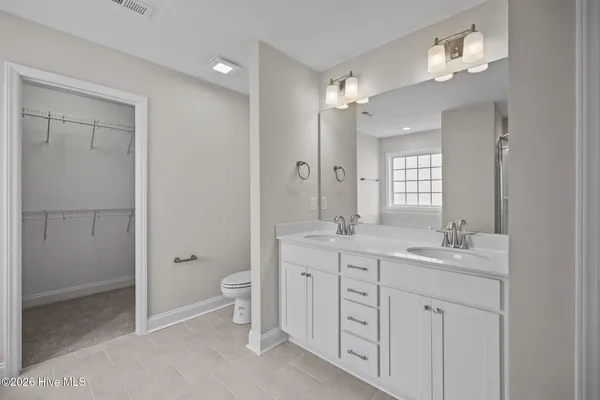 $393,400 | 811 Lendy Drive, Greenville, NC 27858