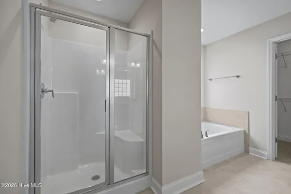 $393,400 | 811 Lendy Drive, Greenville, NC 27858