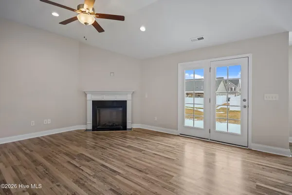 $393,400 | 811 Lendy Drive, Greenville, NC 27858