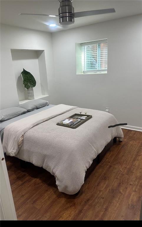 2434 Rockcliff Road Southeast Atlanta, GA 30316 - Photo 20 of 26 a bedroom with a bed and a mirror