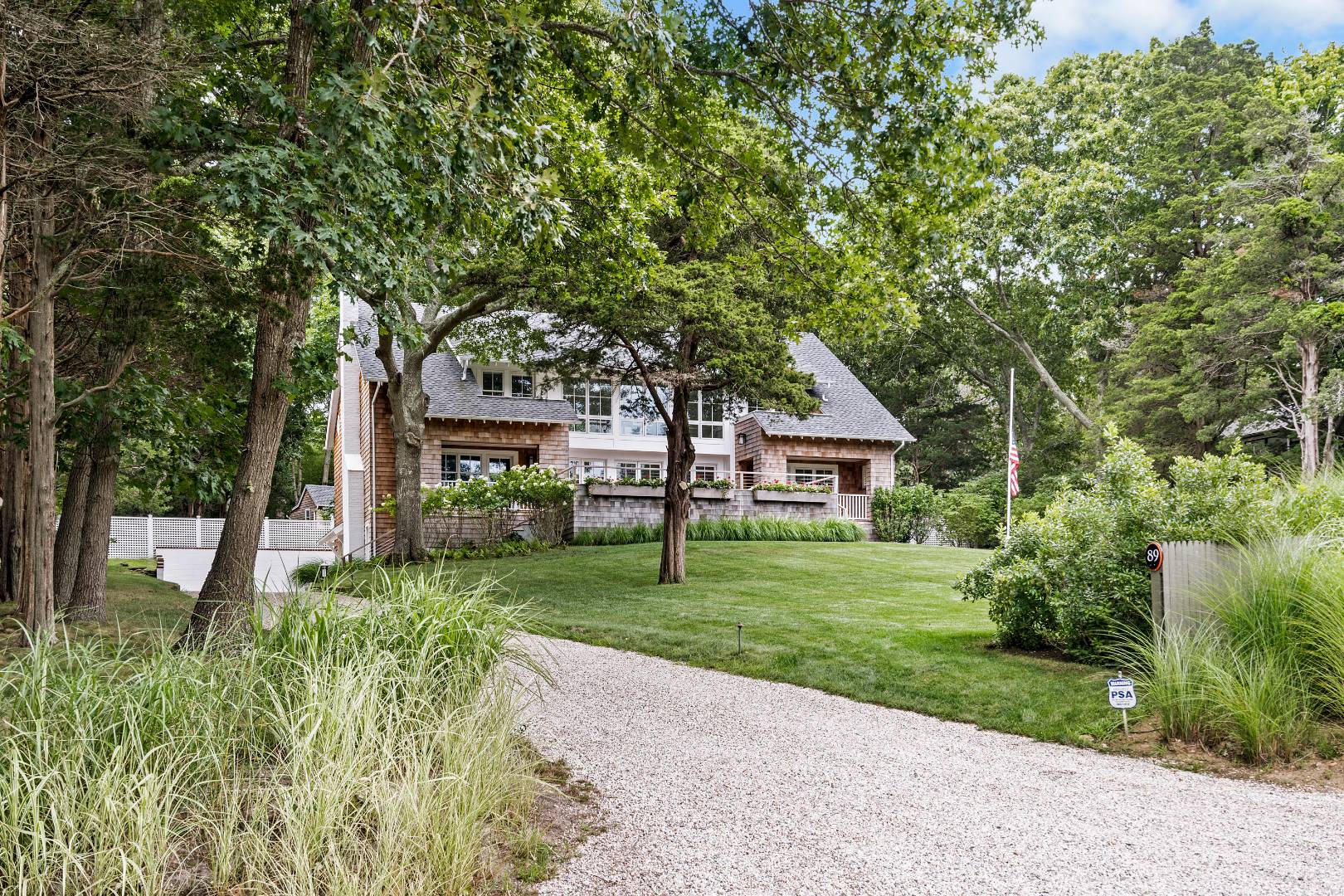 90 Fresh Pond Road Sag Harbor, NY 11963 - Photo 5 of 48 Gallery Image 5
