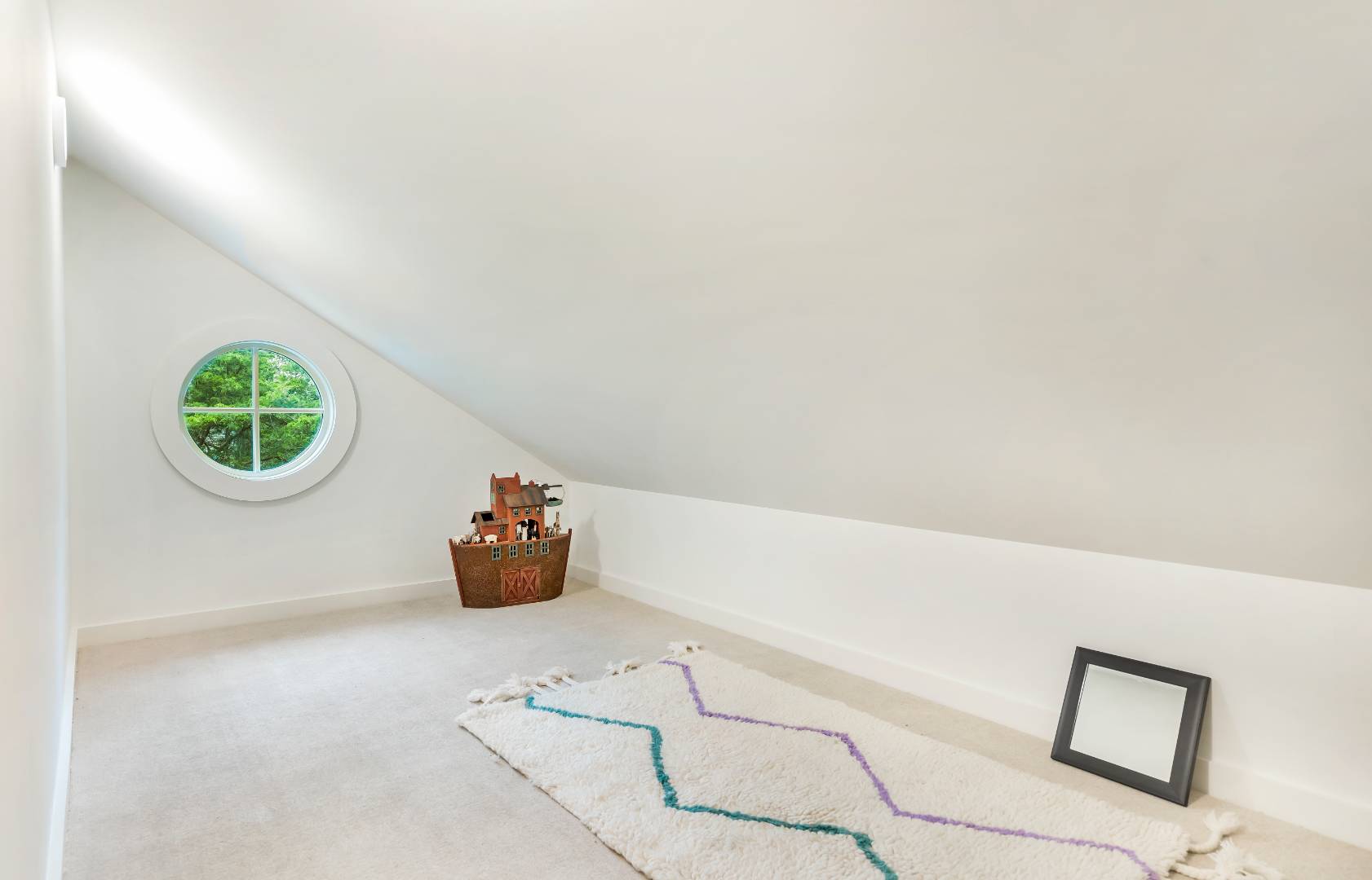 90 Fresh Pond Road Sag Harbor, NY 11963 - Photo 41 of 48 Gallery Image 41
