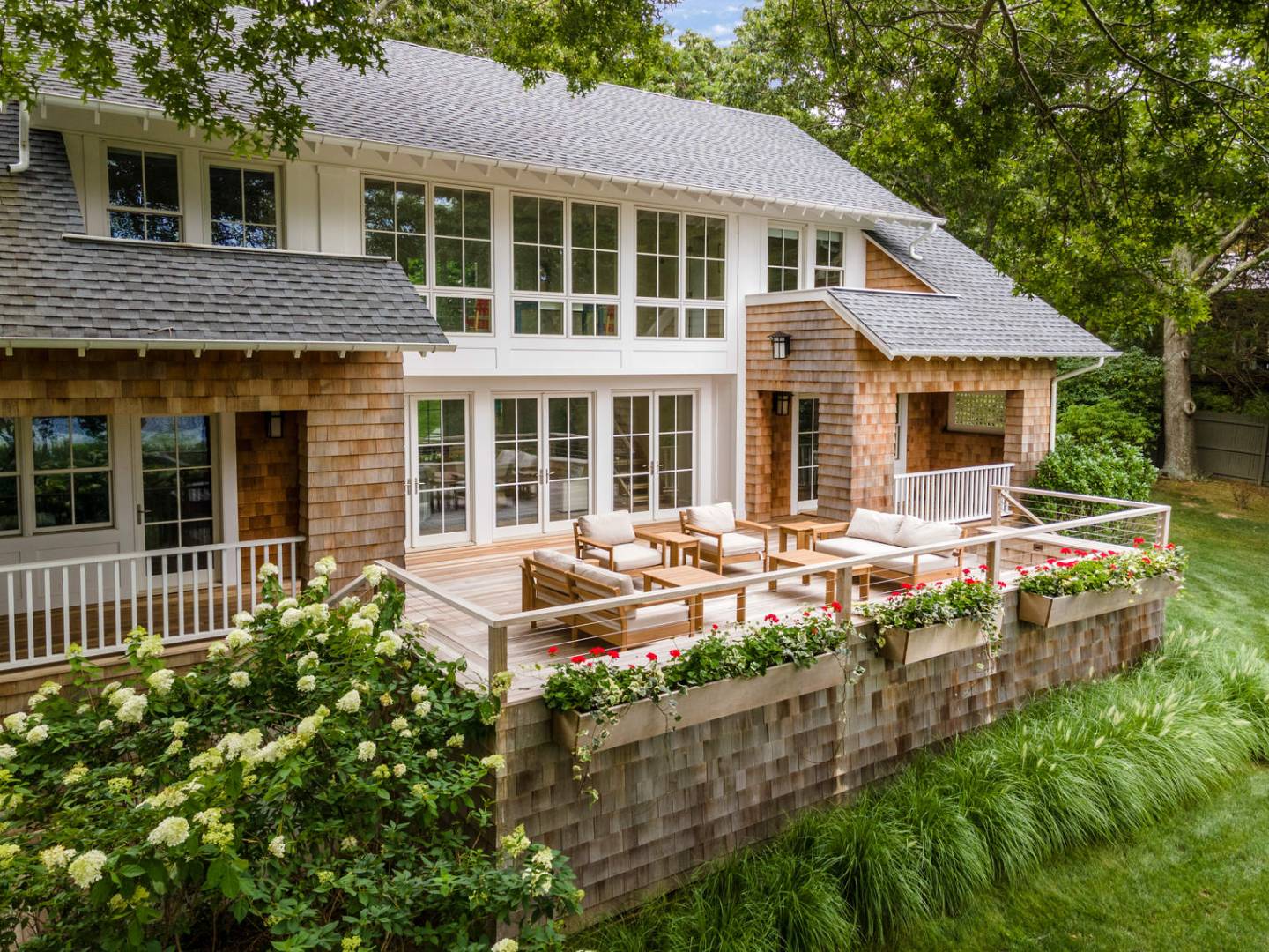 90 Fresh Pond Road Sag Harbor, NY 11963 - Photo 6 of 48 Gallery Image 6