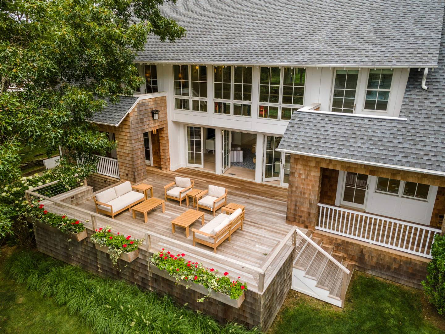 90 Fresh Pond Road Sag Harbor, NY 11963 - Photo 7 of 48 Gallery Image 7