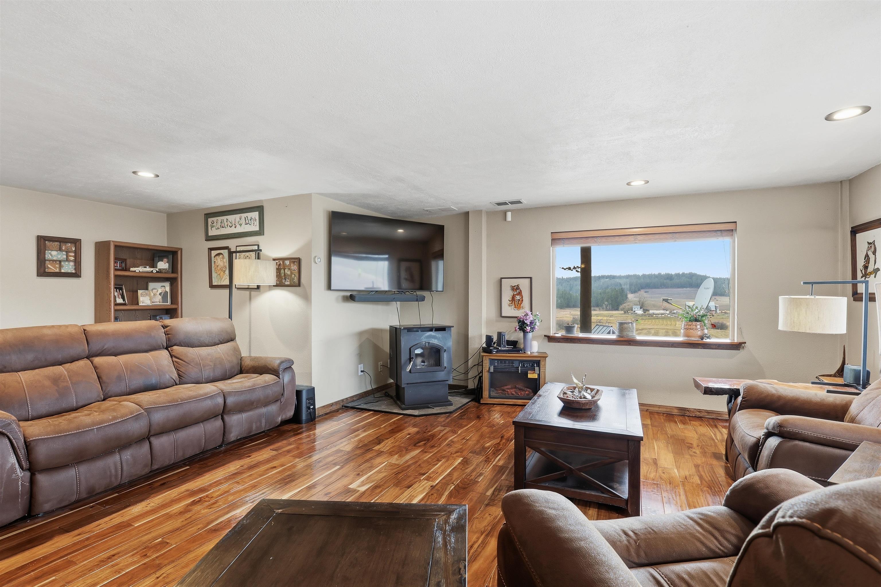 26323 North Madison Road Chattaroy, WA 99003 - Photo 6 of 50