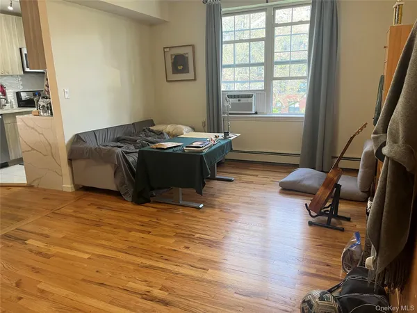 $3,150 | 208-11 41st Avenue, Unit 2 | Bayside