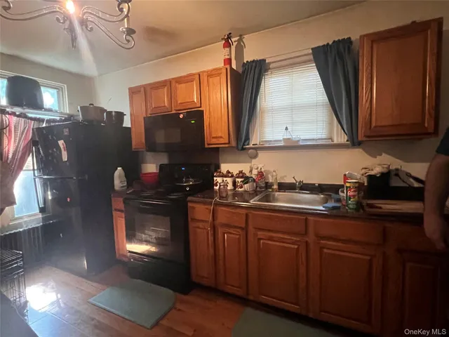 $309,000 | 13 Hooker Avenue, Poughkeepsie, NY 12601