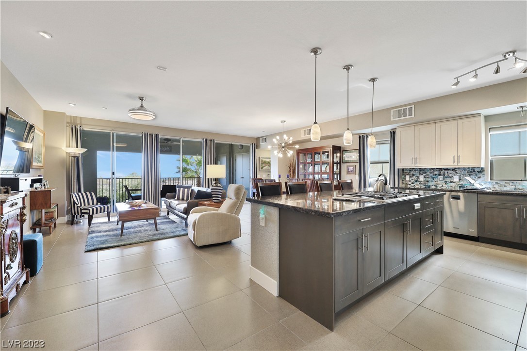 2555 Hampton Road, Unit 6205 Henderson, NV 89052 - Photo 12 of 52