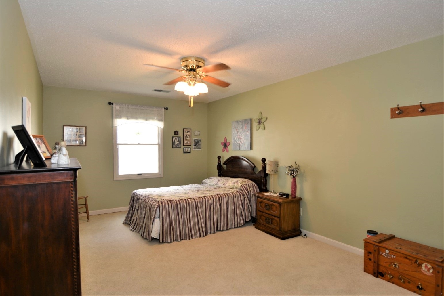 6736 Newburgh Road Evansville, IN 47715 - Photo 18 of 22 Gallery Image 18