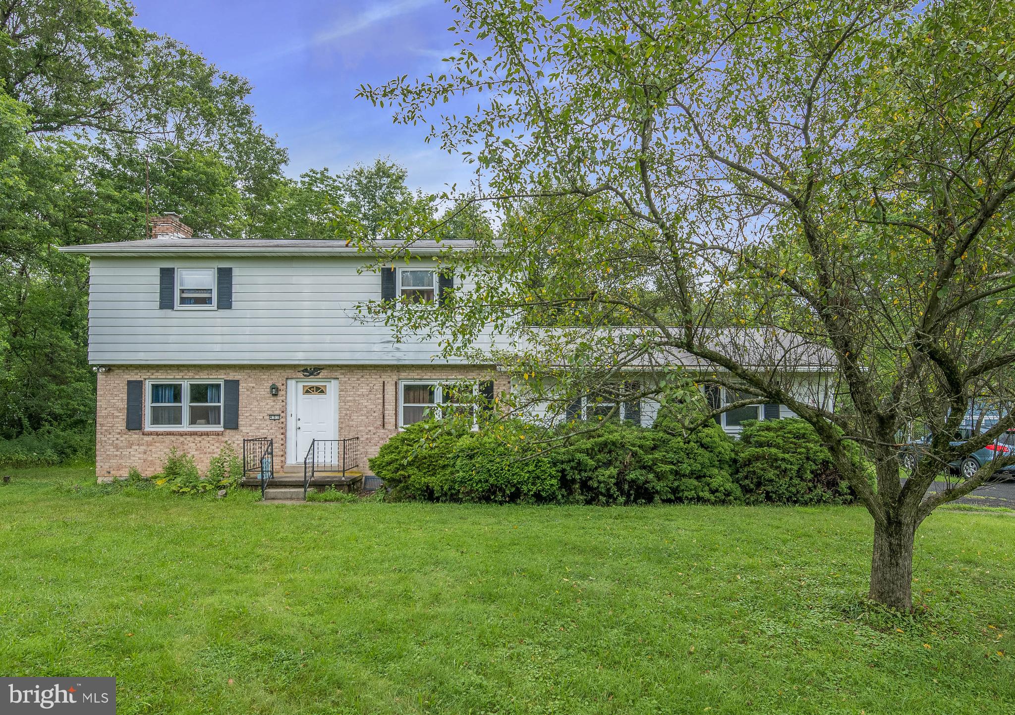 451 Portzer Road Quakertown, PA 18951 - Photo 2 of 25 Gallery Image 2