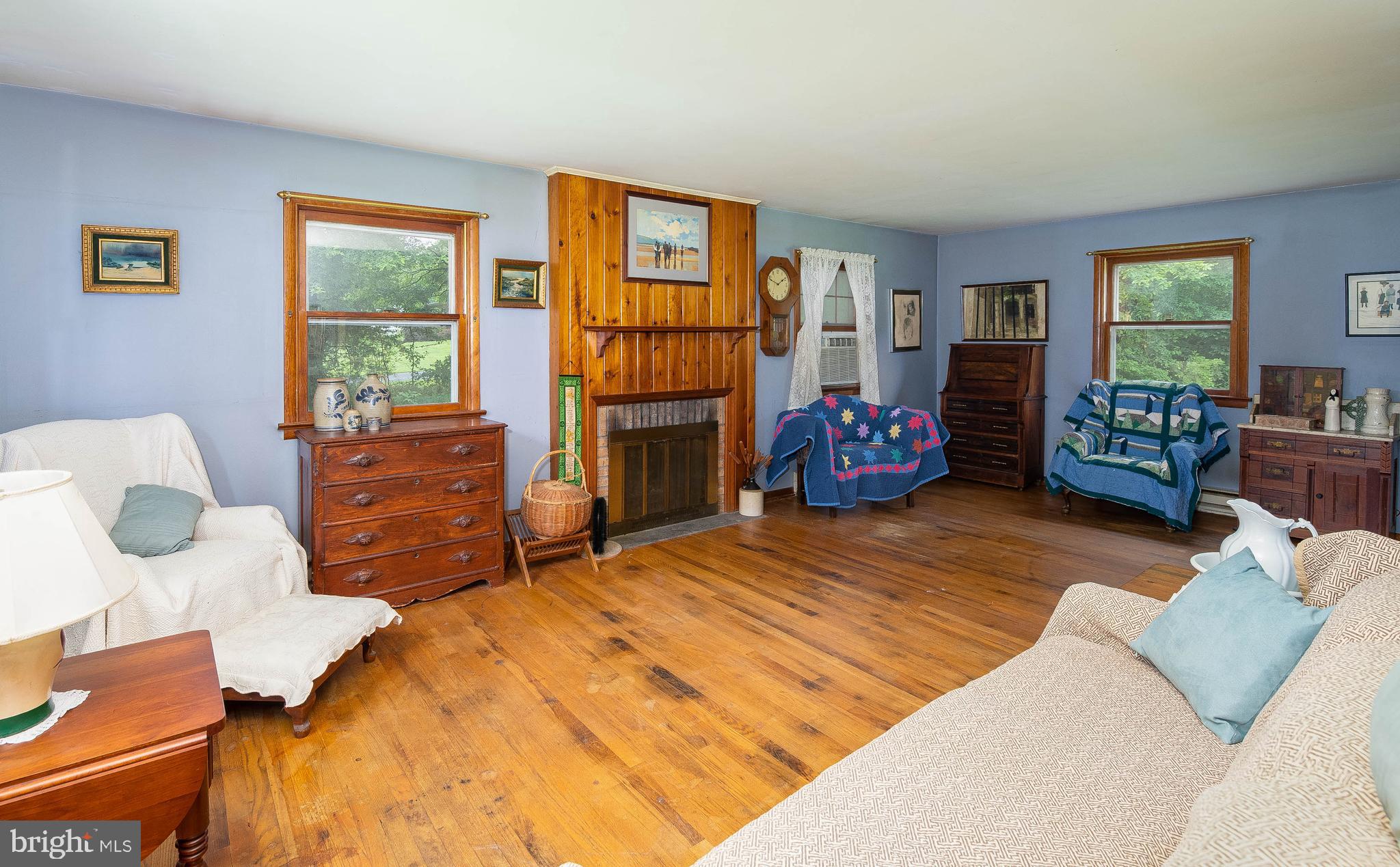 451 Portzer Road Quakertown, PA 18951 - Photo 4 of 25 Gallery Image 4
