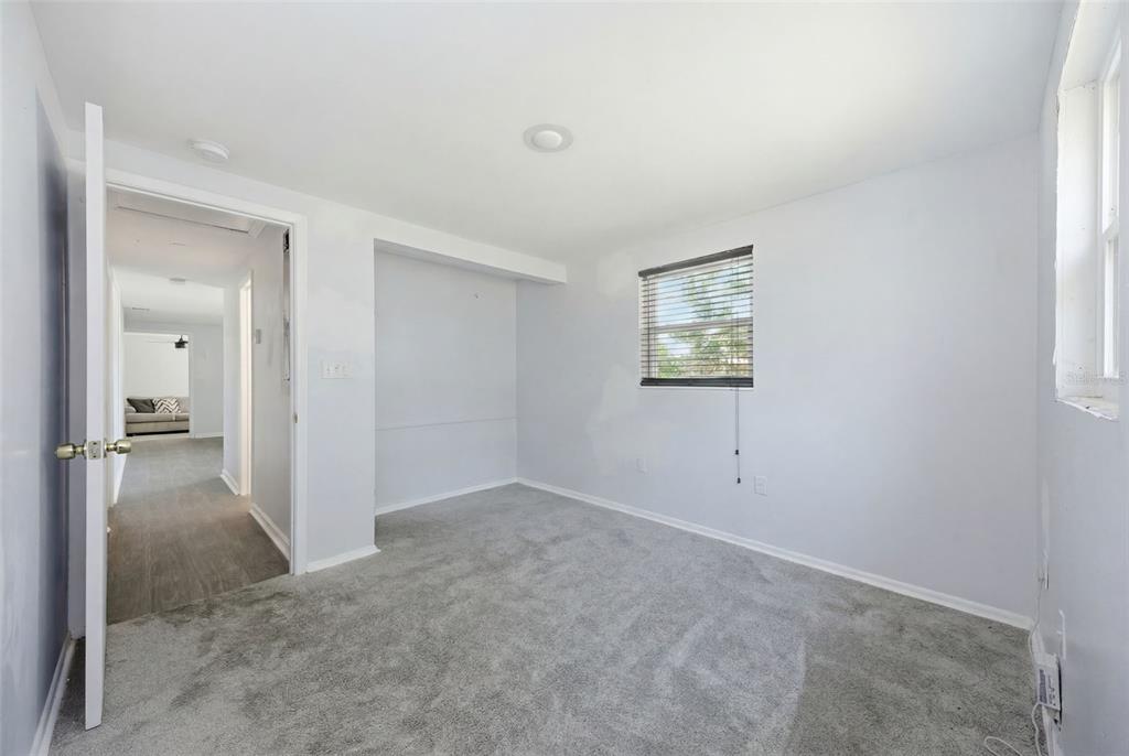 11410 Thomas Road Seffner, FL 33584 - Photo 25 of 75
