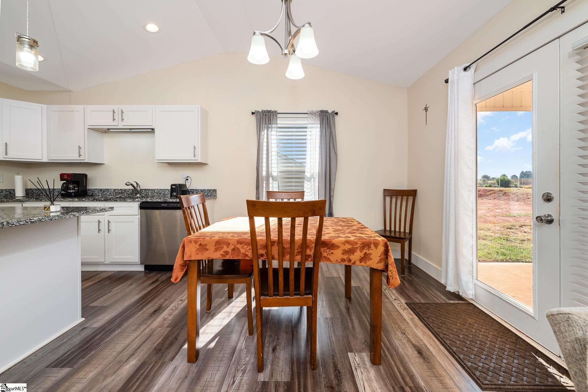 221 Aldrich Road Chesnee, SC 29323 - Photo 12 of 36