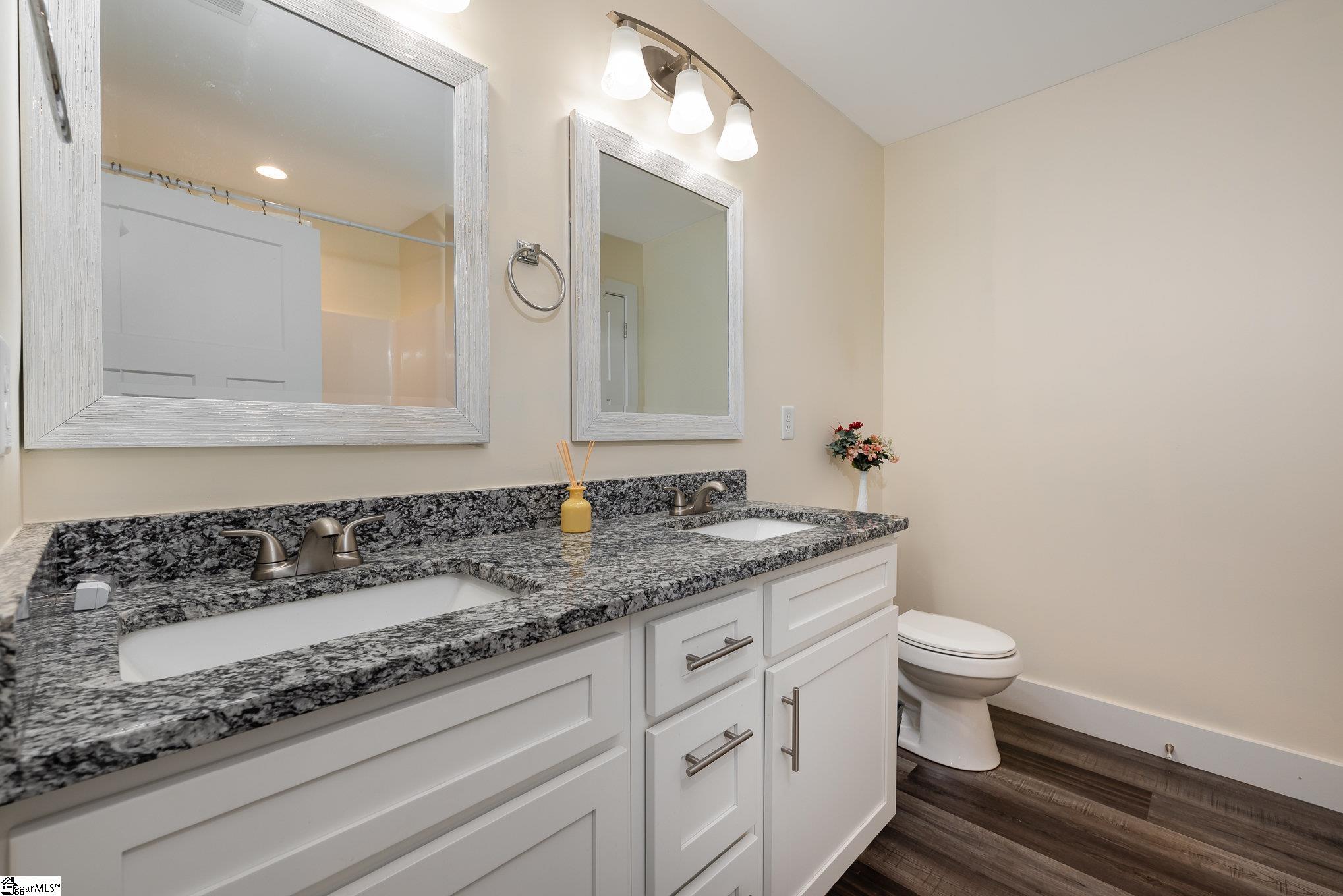 221 Aldrich Road Chesnee, SC 29323 - Photo 24 of 36