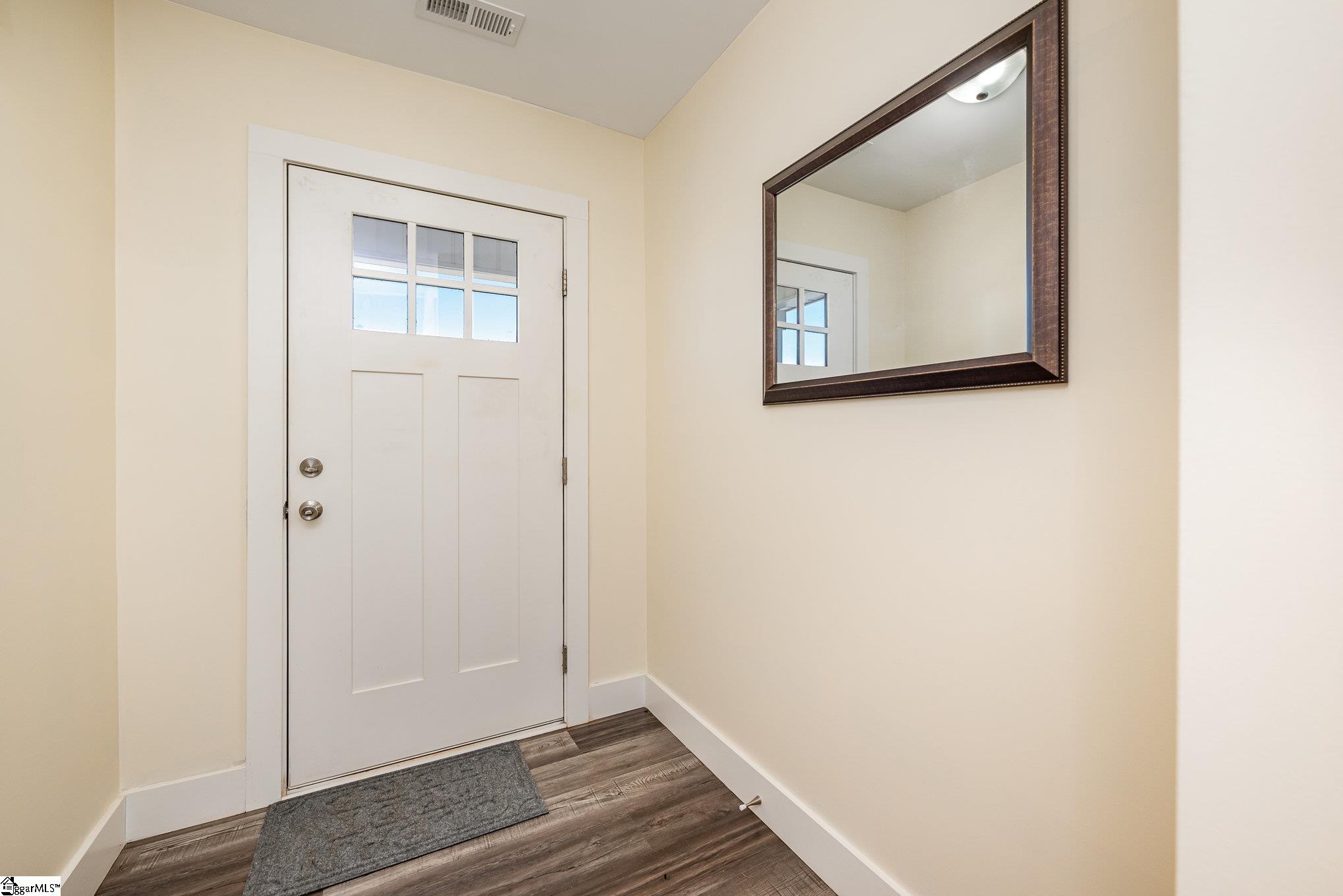 221 Aldrich Road Chesnee, SC 29323 - Photo 5 of 36