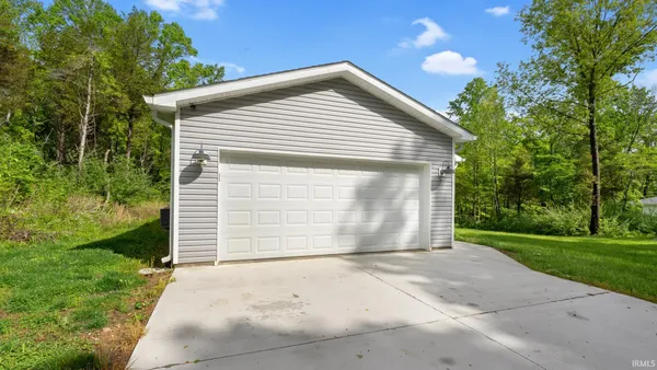 $325,000 | 58 Sherwood Lane, Bedford, IN 47421