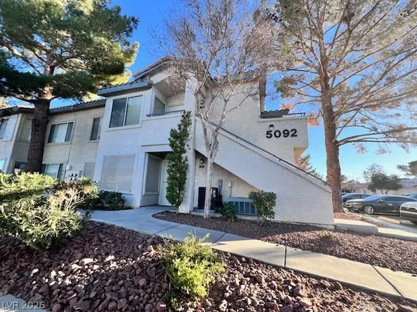 $1,300 | 5092 Mandalay Springs Drive, Unit 202, Las Vegas, NV 89120