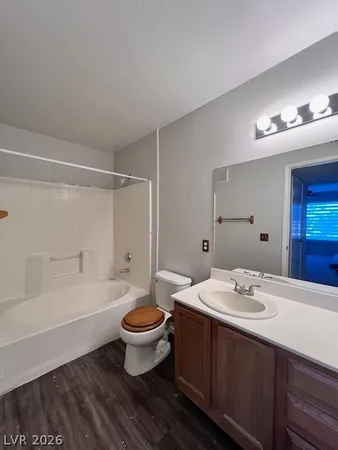 $1,300 | 5092 Mandalay Springs Drive, Unit 202, Las Vegas, NV 89120