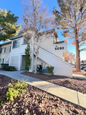 $1,300 | 5092 Mandalay Springs Drive, Unit 202, Las Vegas, NV 89120