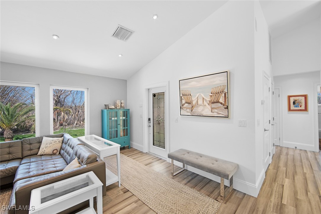 4797 Rue Helene Sanibel, FL 33957 - Photo 6 of 41 Gallery Image 6