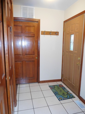 298 Seabury Road Bolingbrook, IL 60440 - Photo 21 of 36