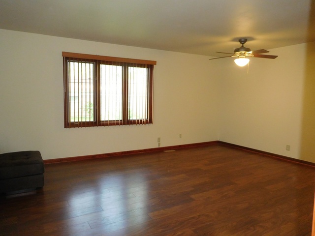 298 Seabury Road Bolingbrook, IL 60440 - Photo 23 of 36