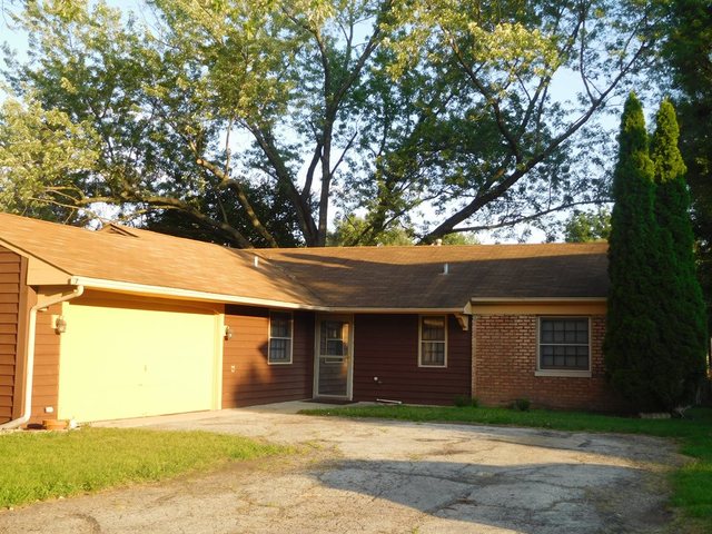 298 Seabury Road Bolingbrook, IL 60440 - Photo 3 of 36
