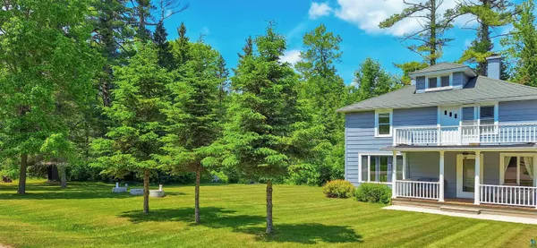 $599,000 | 804 Chebomnicon Road, La Pointe, WI 54850