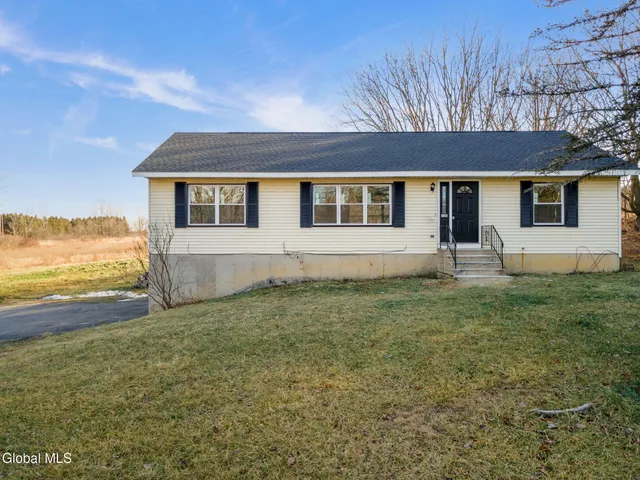 $279,999 | 1146 Bulls Head Road, Florida, NY 12010