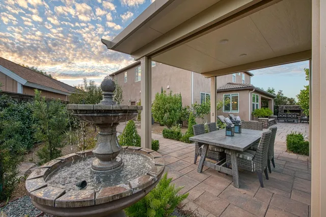 $798,000 | 1609 Piccadilly Lane, Clovis, CA 93619