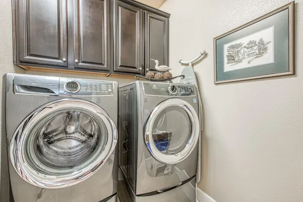 $779,000 | 1609 Piccadilly Lane, Clovis, CA 93619