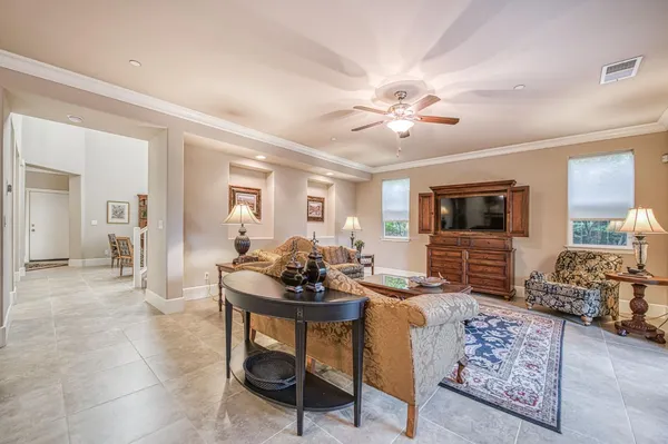 $798,000 | 1609 Piccadilly Lane, Clovis, CA 93619