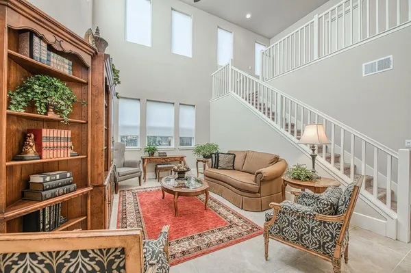 $779,000 | 1609 Piccadilly Lane, Clovis, CA 93619