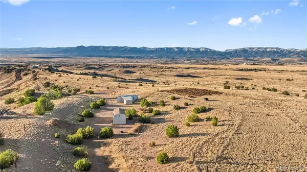 $149,999 | 725 Van Egmond Drive, Penrose, CO 81240
