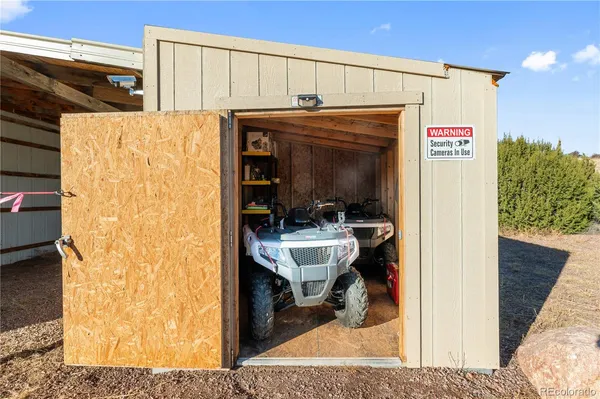 $149,999 | 725 Van Egmond Drive, Penrose, CO 81240