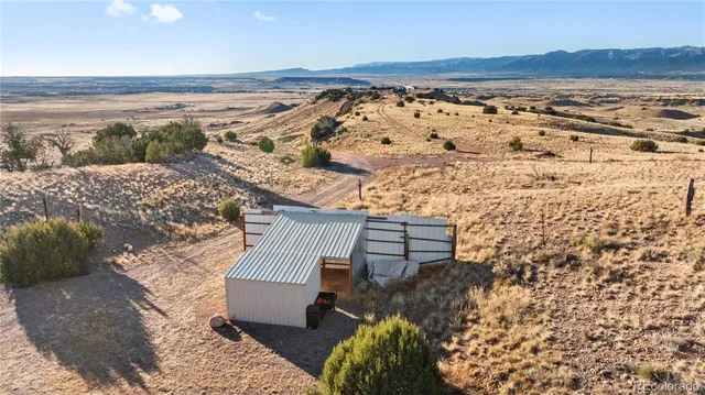 $149,999 | 725 Van Egmond Drive, Penrose, CO 81240