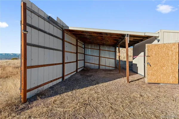 $149,999 | 725 Van Egmond Drive, Penrose, CO 81240