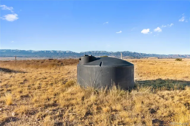 $149,999 | 725 Van Egmond Drive, Penrose, CO 81240