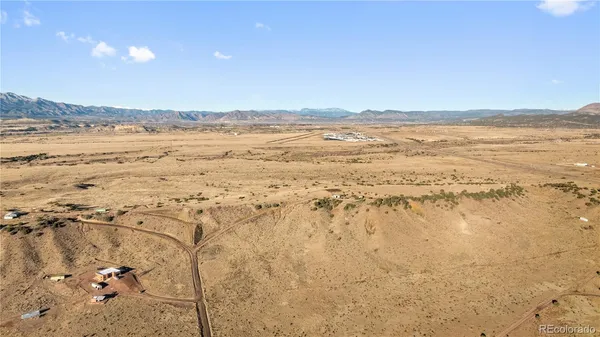 $149,999 | 725 Van Egmond Drive, Penrose, CO 81240