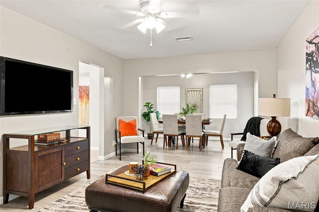 2528 Reveres Route Granite City, IL 62040 - Photo 11 of 28 Gallery Image 11