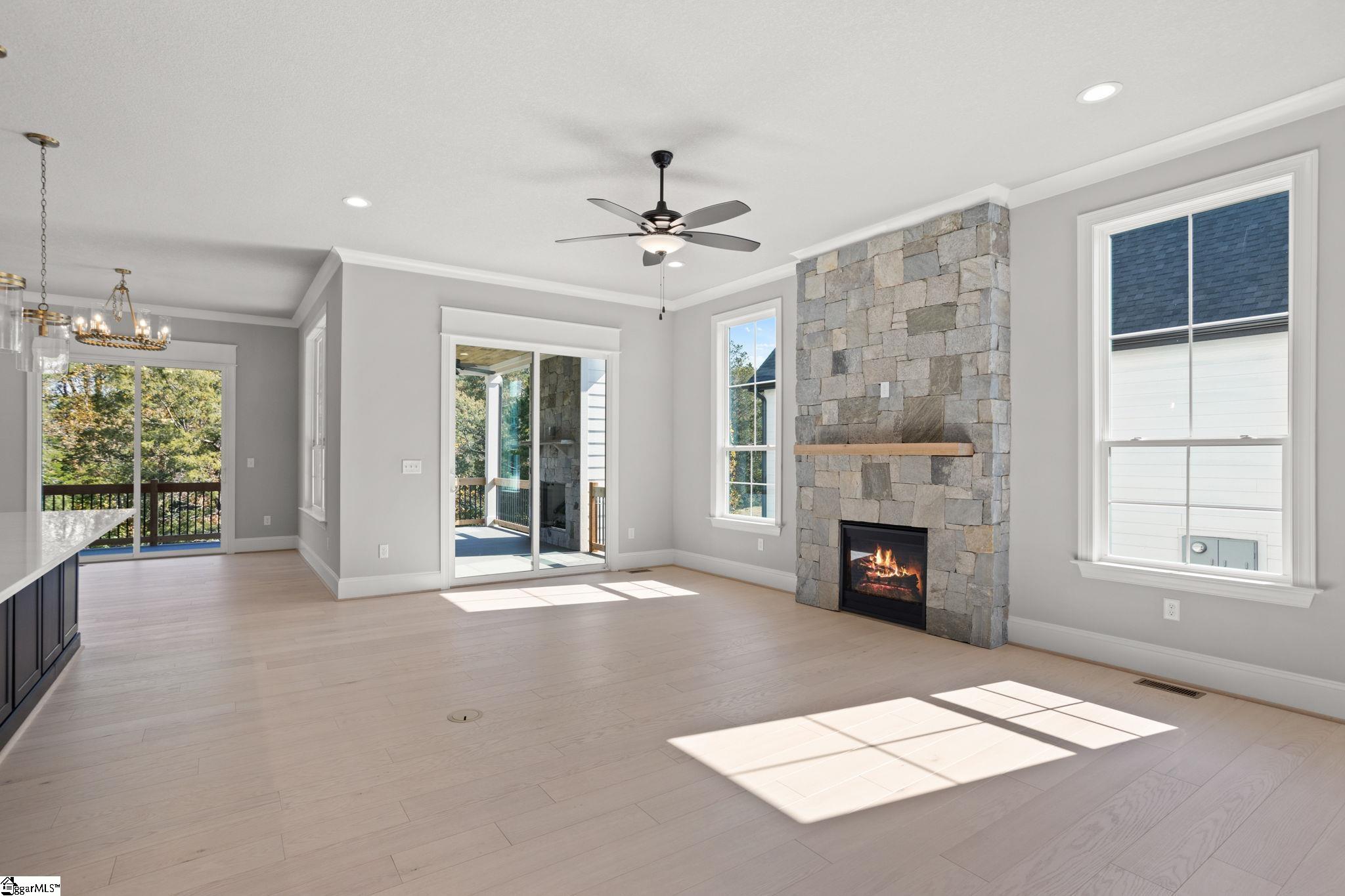122 Winding Rock Road Simpsonville, SC 29680 - Photo 5 of 26 Gallery Image 5