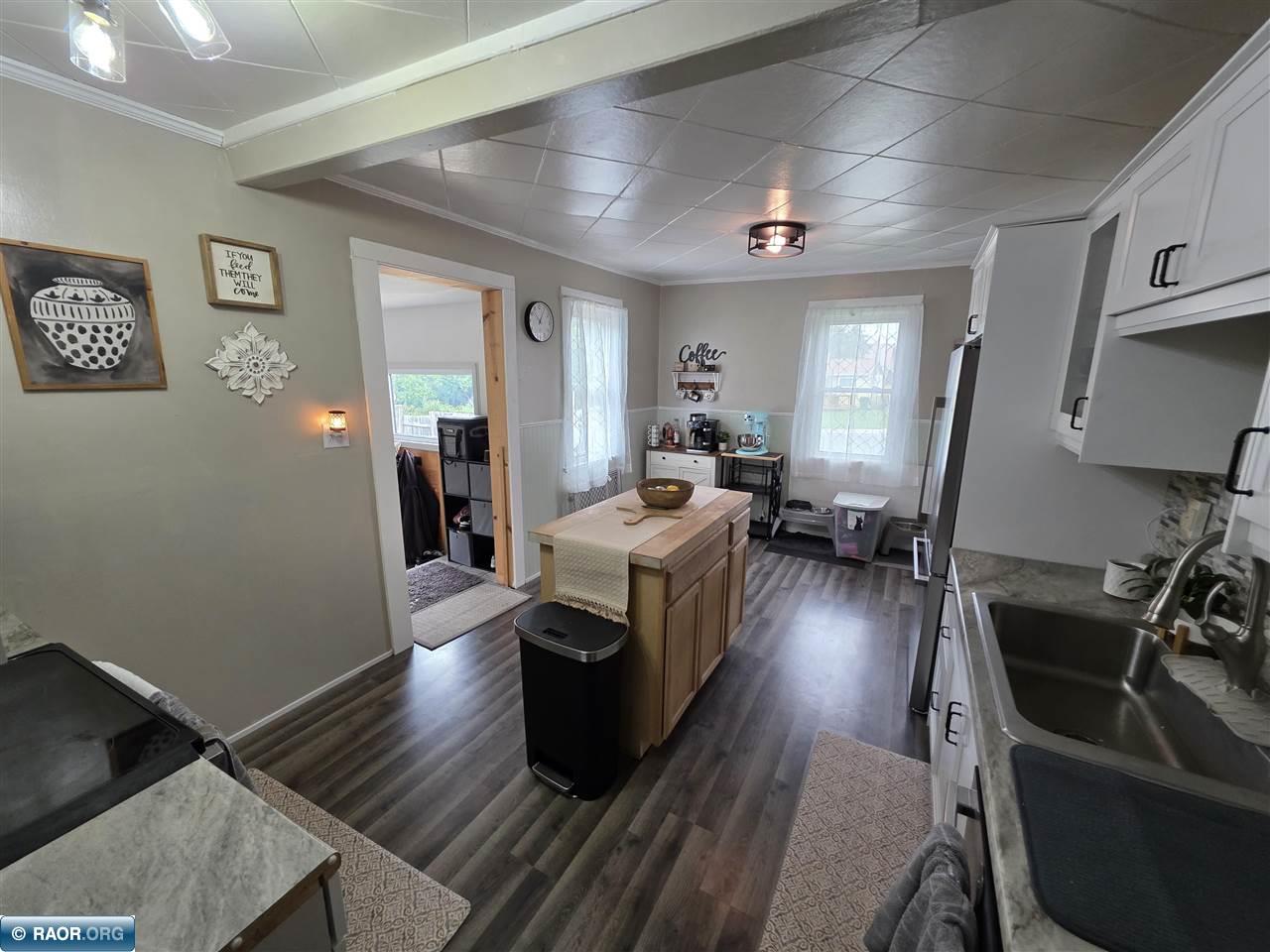 401 Roberts Street Buhl, MN 55713 - Photo 10 of 30 Gallery Image 10
